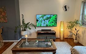 Boongala - Central 3Br Pet Friendly Family Home